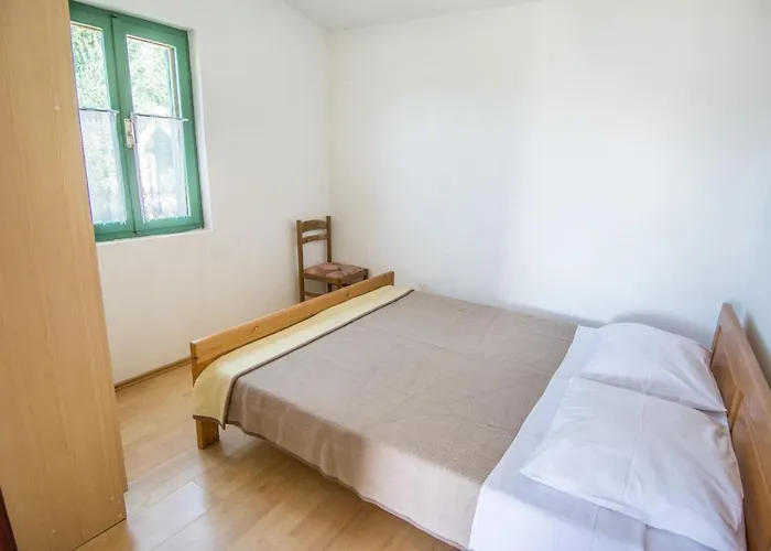 Nyaraló House Bellatrix